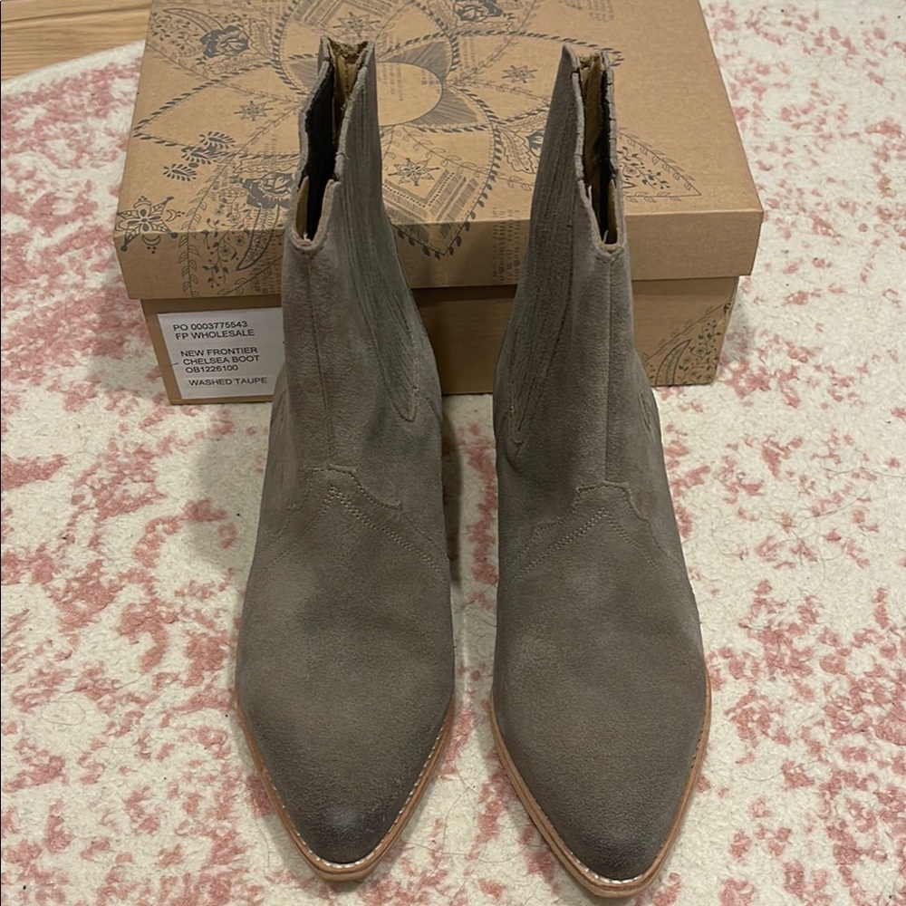 Free People Gray Suede Chelsea Ankle Booties - Picture 5 of 16